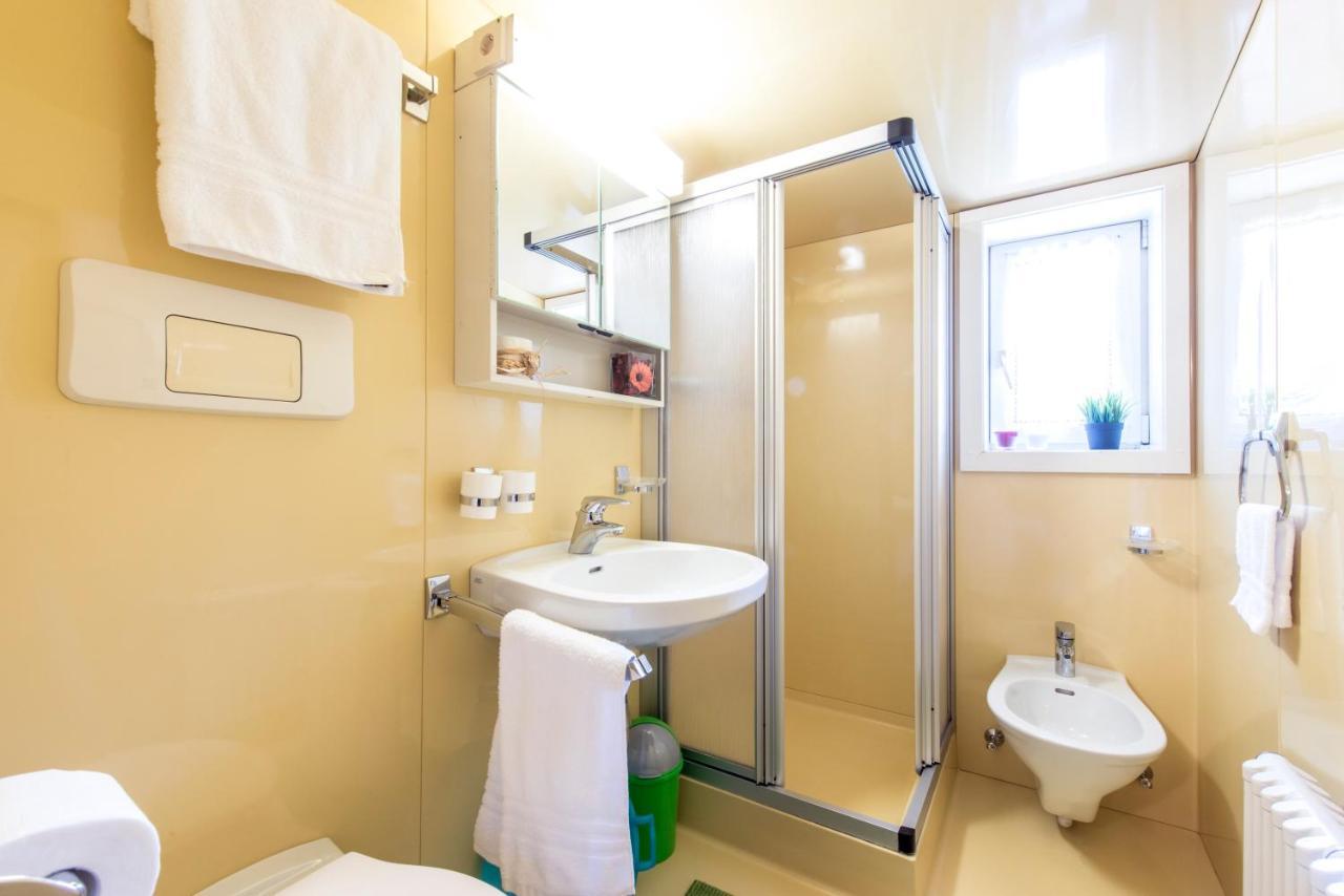 Appartamenti Residence La Roggia Pozza di Fassa Zimmer foto