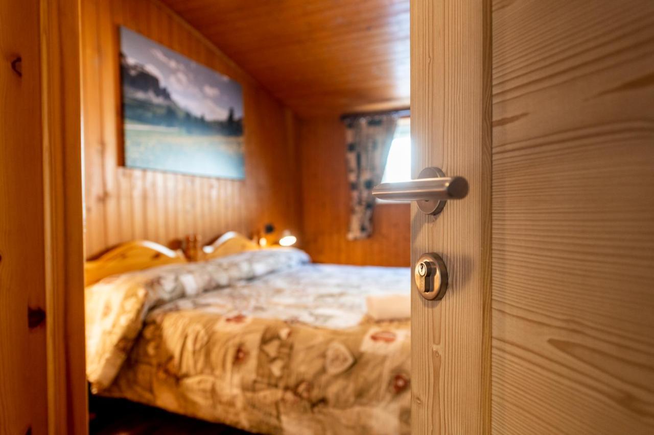 Appartamenti Residence La Roggia Pozza di Fassa Exterior foto